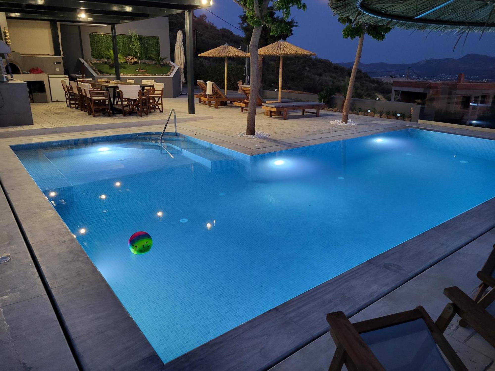 "Stergiou Luxury Apartment 2Nd Floor" Με Κοινη Πισινα Saronida Rom bilde